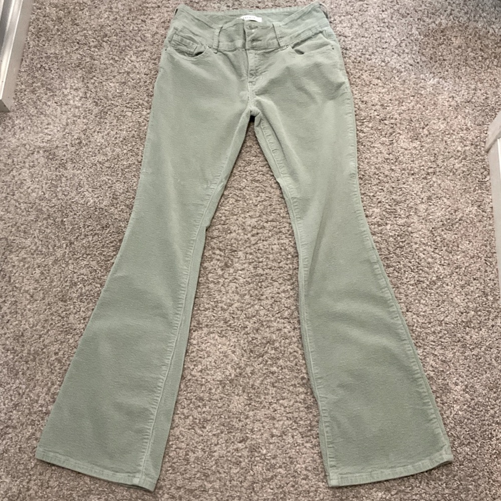 PacSun low-rise bootcut couduroy pants, size 29